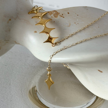 [ gold ] diamond shaped necklace