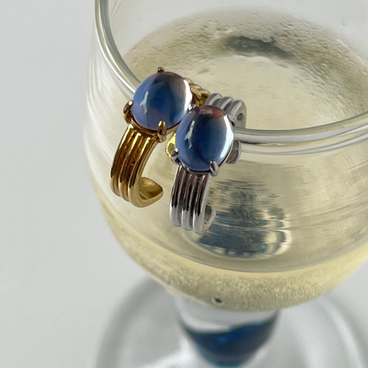 [ pink × blue glass stone ] trois gold