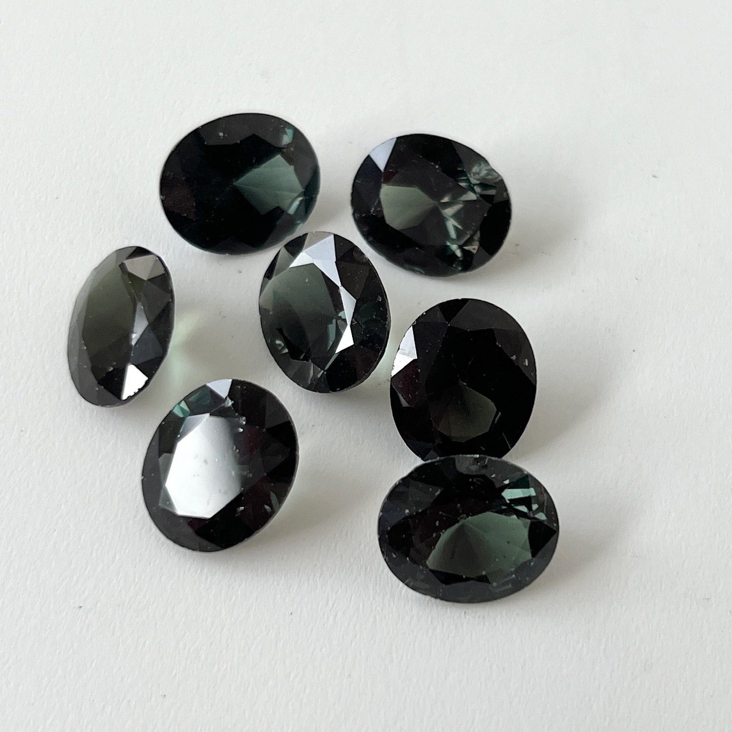 [ moss green glass ] GEM ear cuff silver