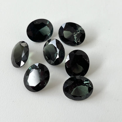 [ moss green glass ] GEM ear cuff silver