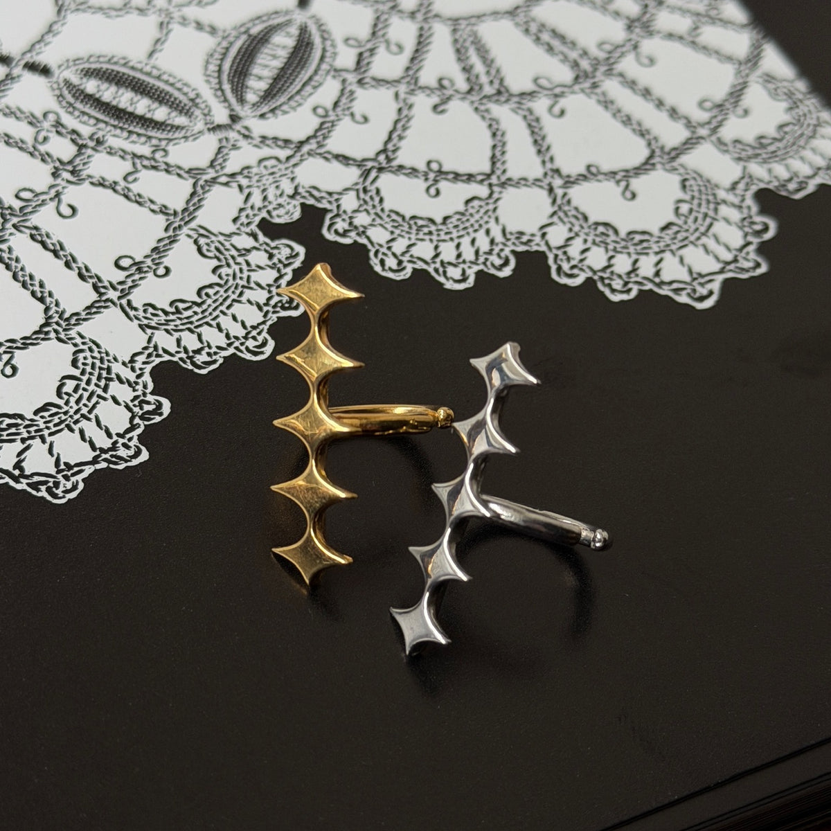 [ silver ] diamond line earcuff