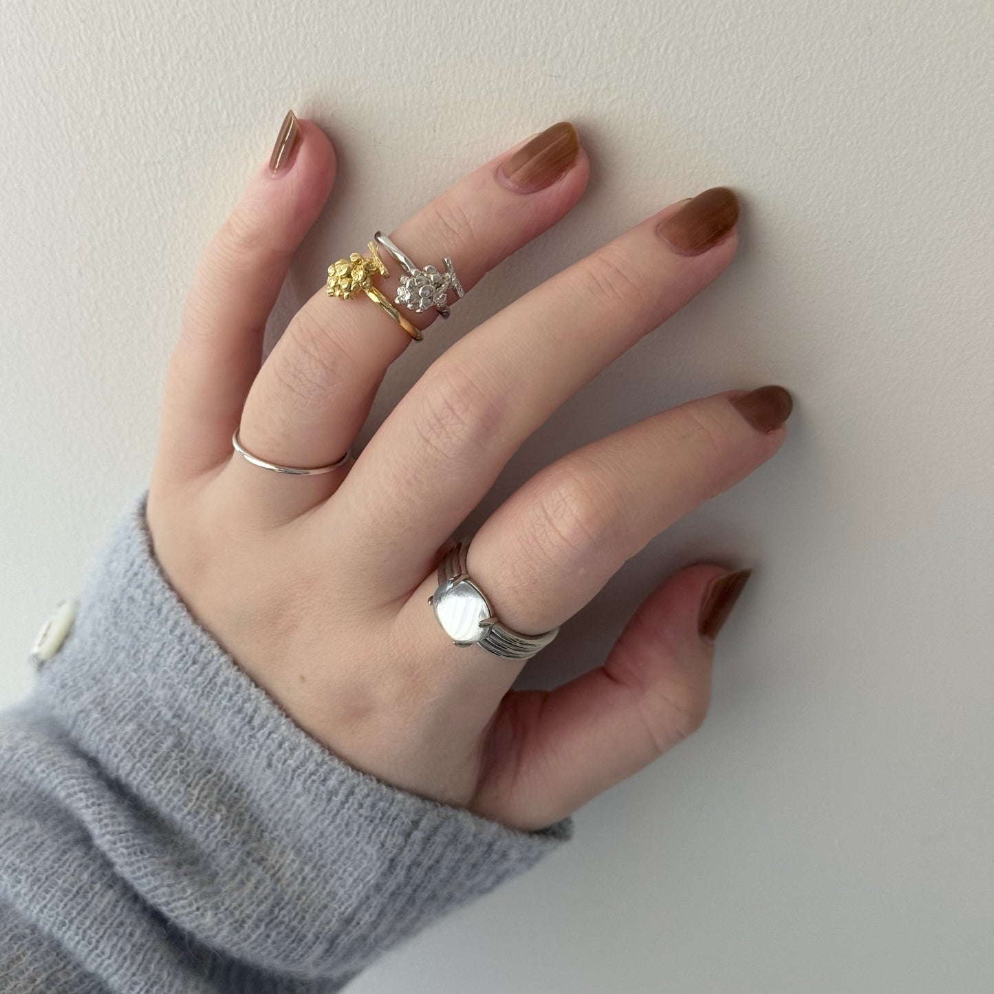 [ silver ] grape pinky
