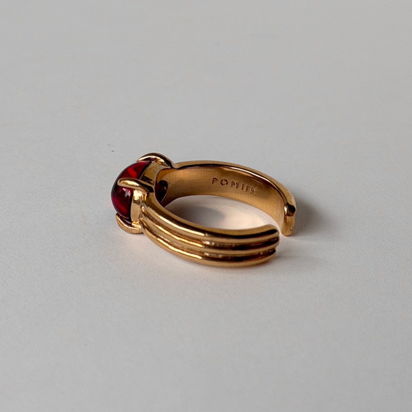 [ red amber ] trois gold