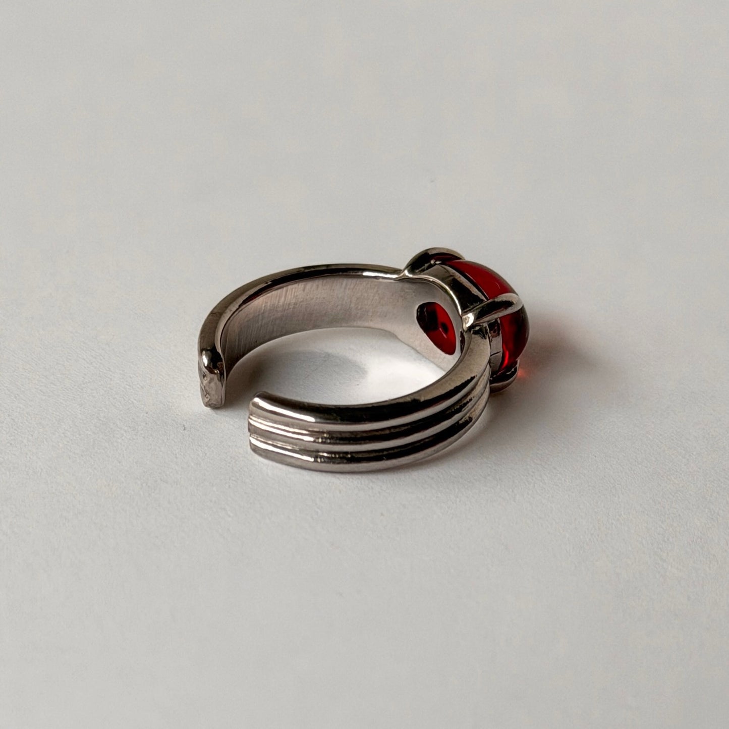 [ red amber ] trois silver