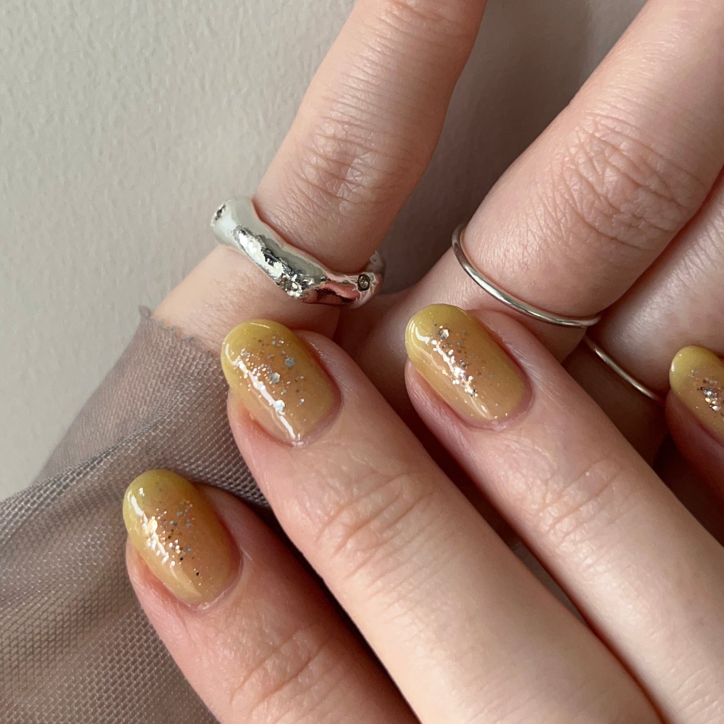 [ greige ] nuanced pinky ring [ silver ]
