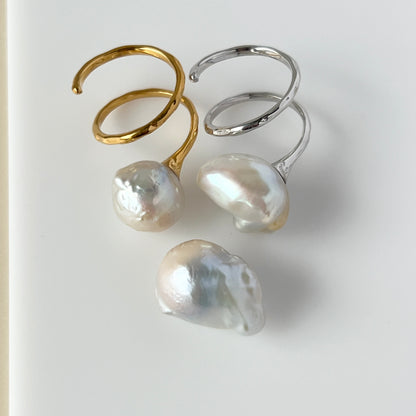 [ ✴︎11 ] oyster pearl mini ring
