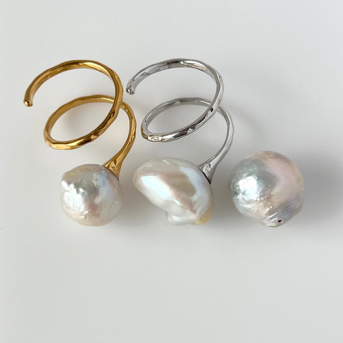 [ ✴︎12 ] oyster pearl mini ring