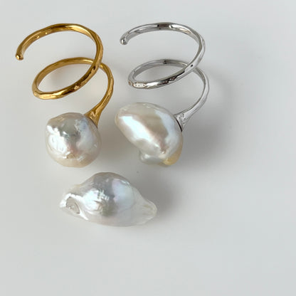 [ ✴︎14 ] oyster pearl mini ring