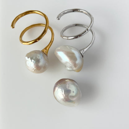 [ ✴︎15 ] oyster pearl mini ring