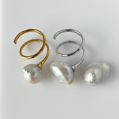[ ✴︎16 ] oyster pearl mini ring