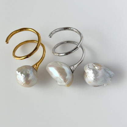 [ ✴︎17 ] oyster pearl mini ring