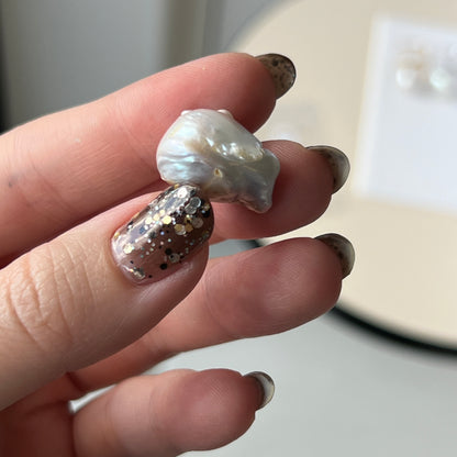 [ ✴︎17 ] oyster pearl mini ring