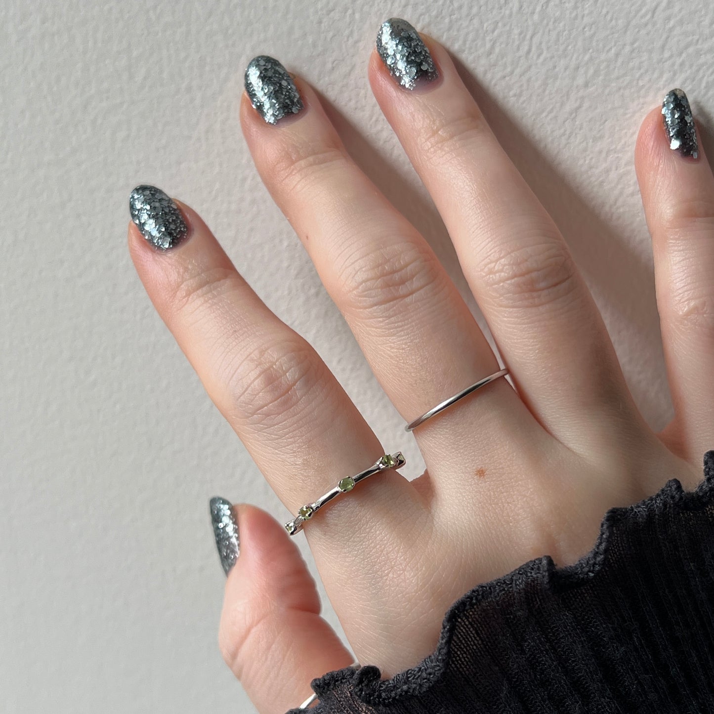 [ peridot ] um garland ring silver