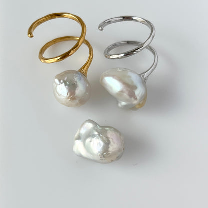[ ✴︎19 ] oyster pearl mini ring