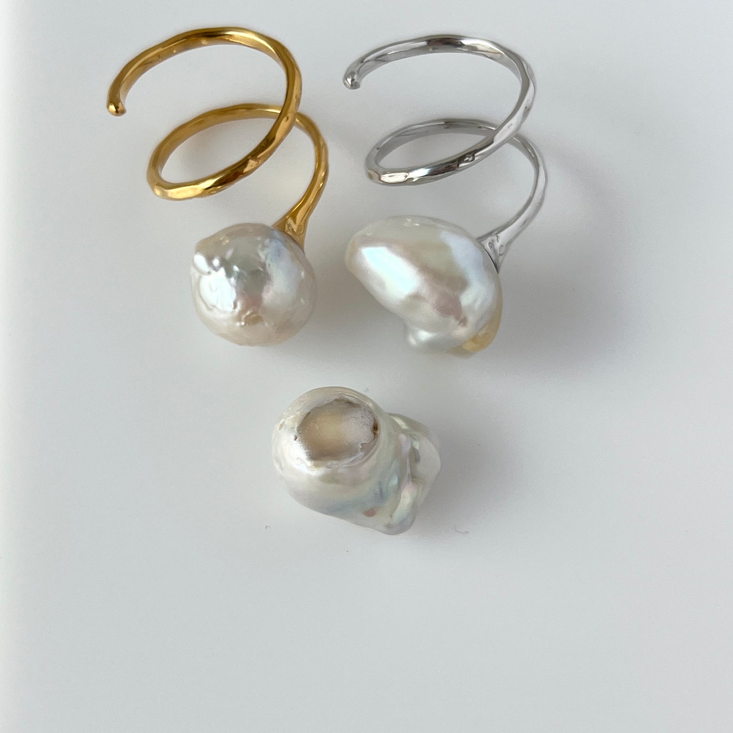 [ ✴︎19 ] oyster pearl mini ring