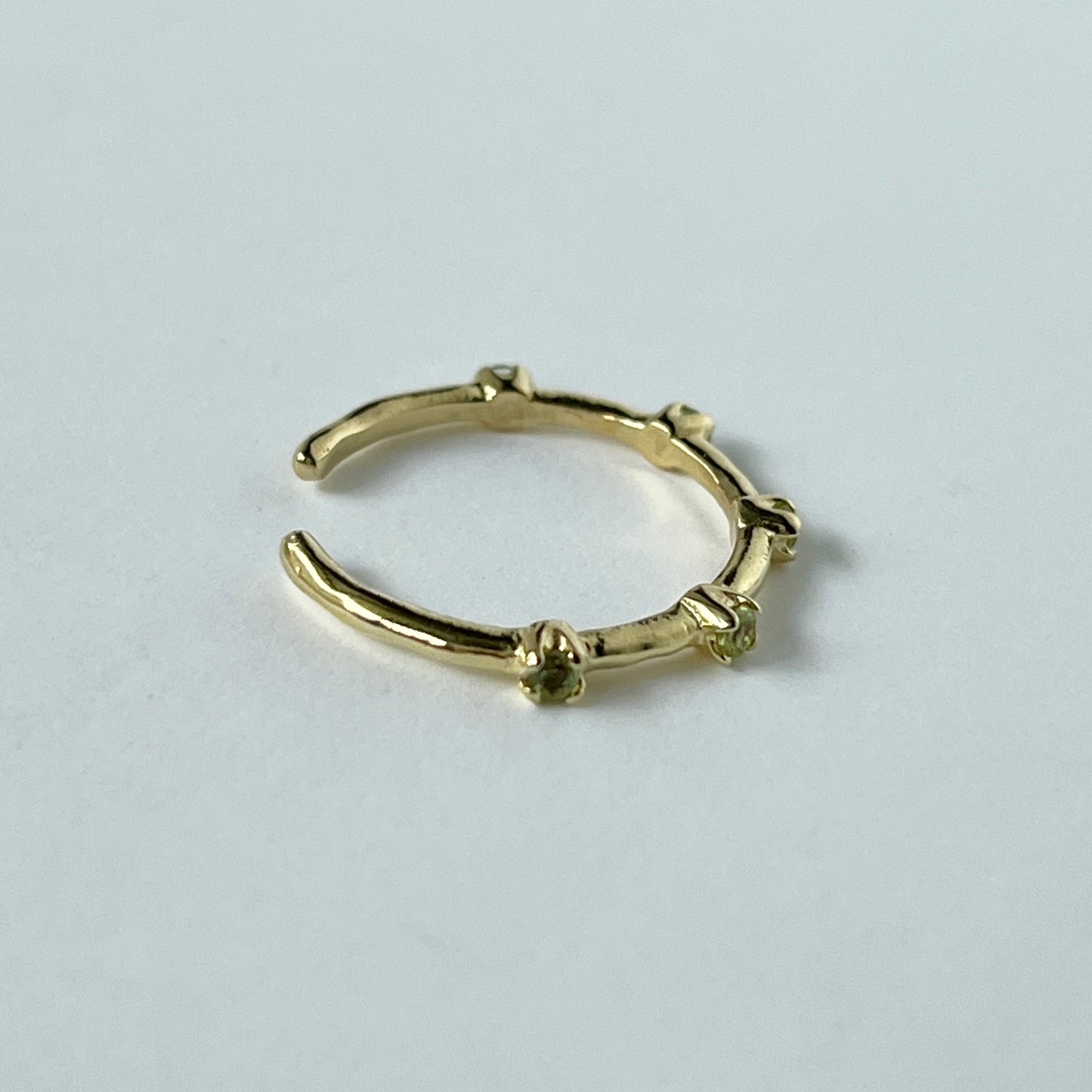 [ peridot ] um garland ring gold