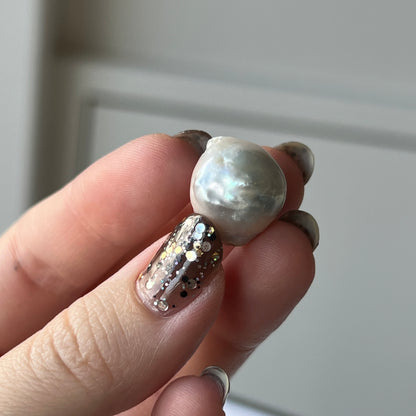 [ ✴︎12 ] oyster pearl mini ring