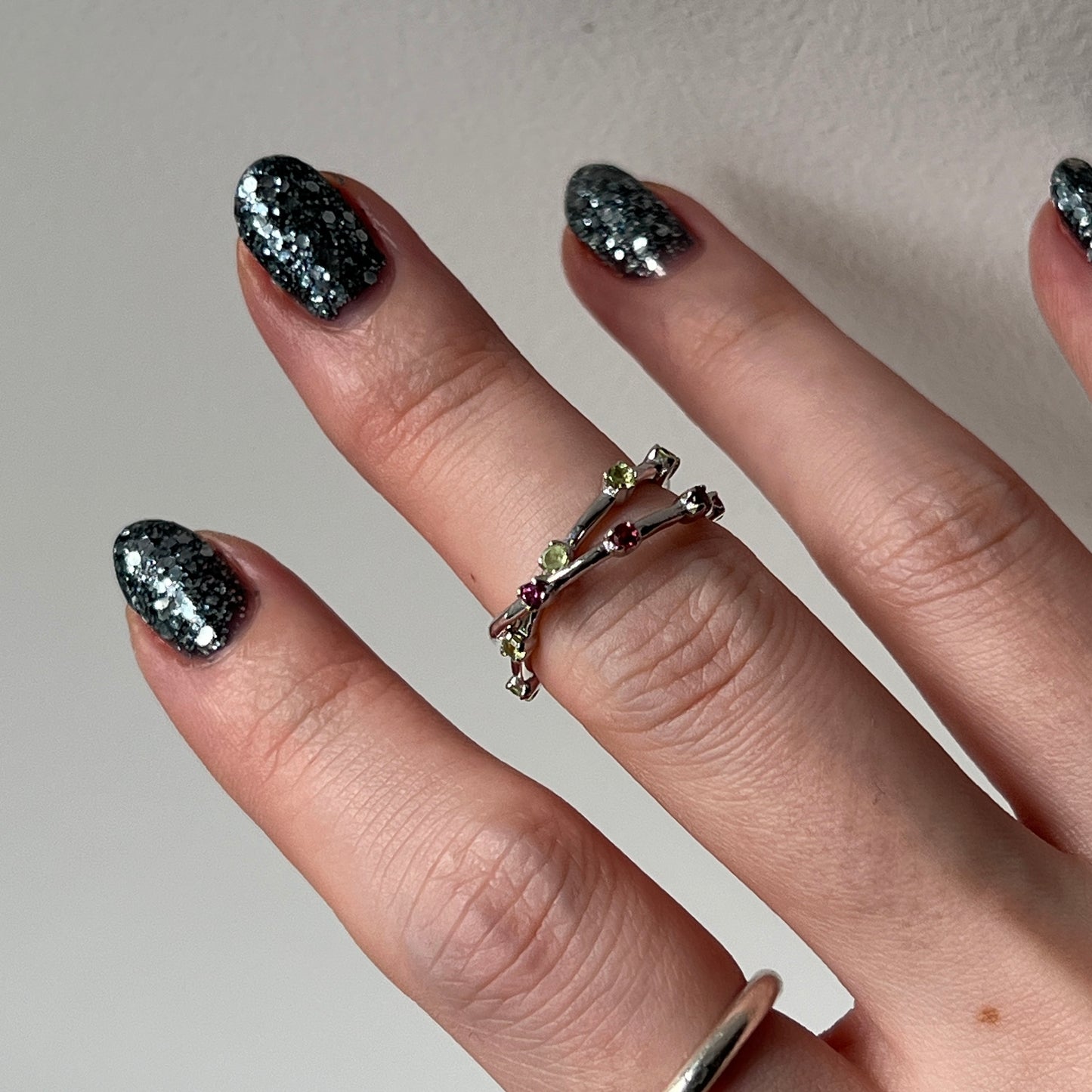 [ rhodolite garnet ] um garland ring silver
