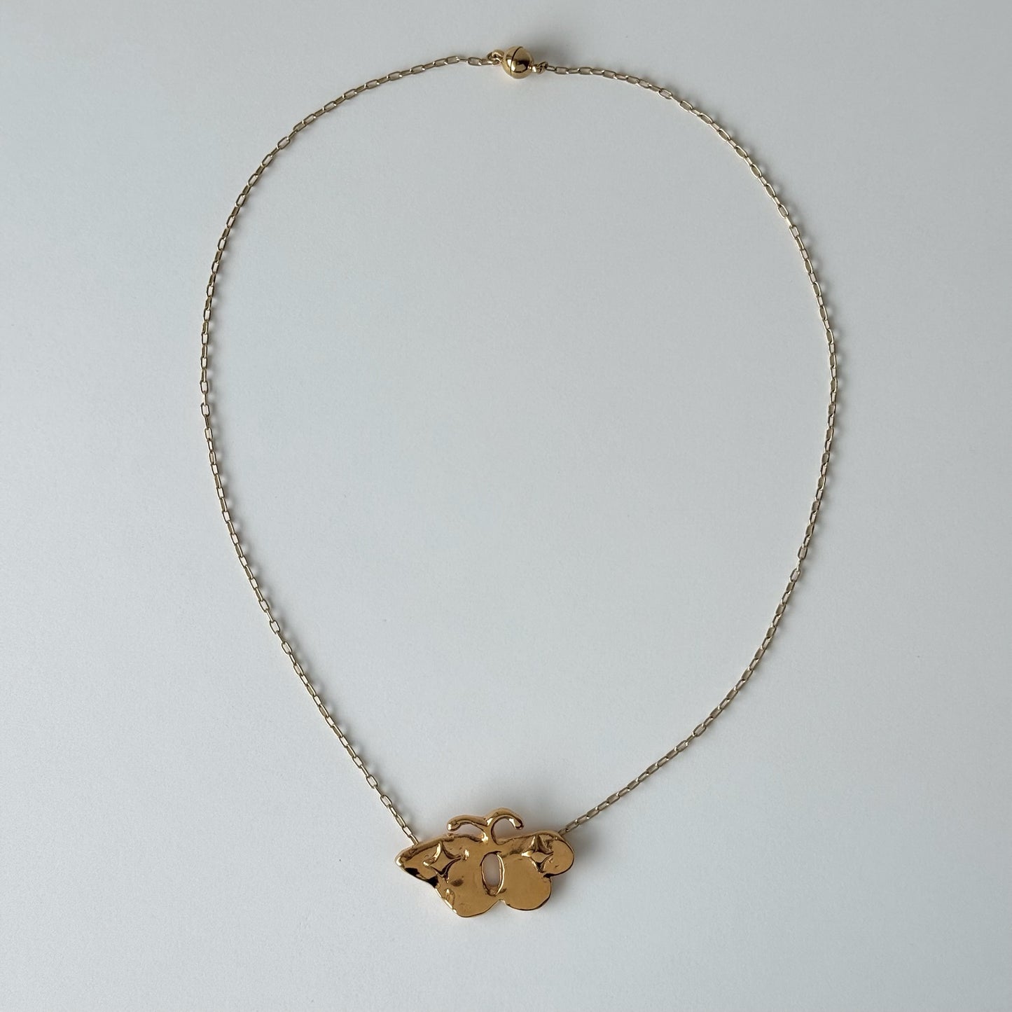 [ gold ] butterfly necklace
