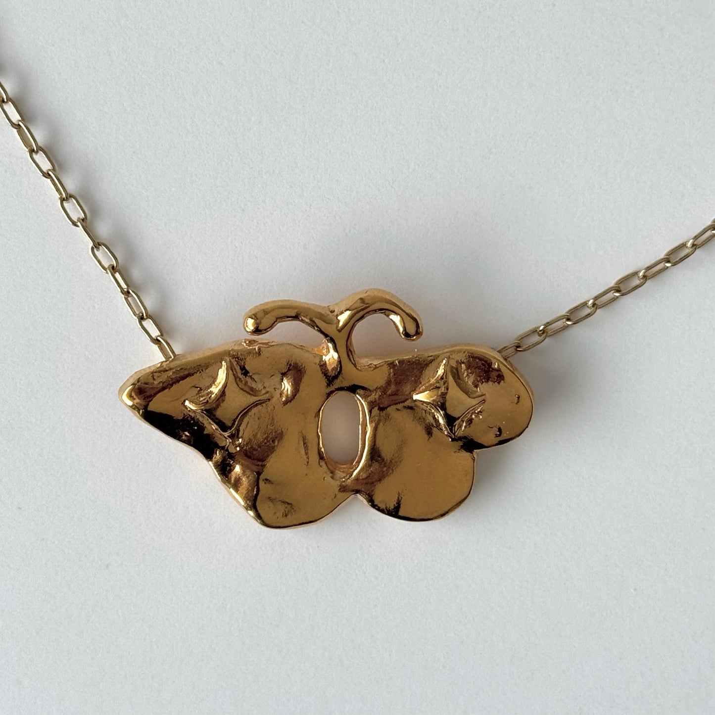 [ gold ] butterfly necklace