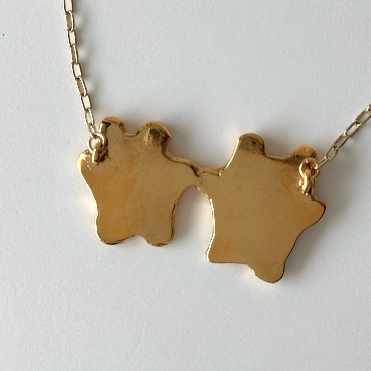 [ gold ] bears necklace