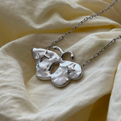 [ silver ] butterfly necklace