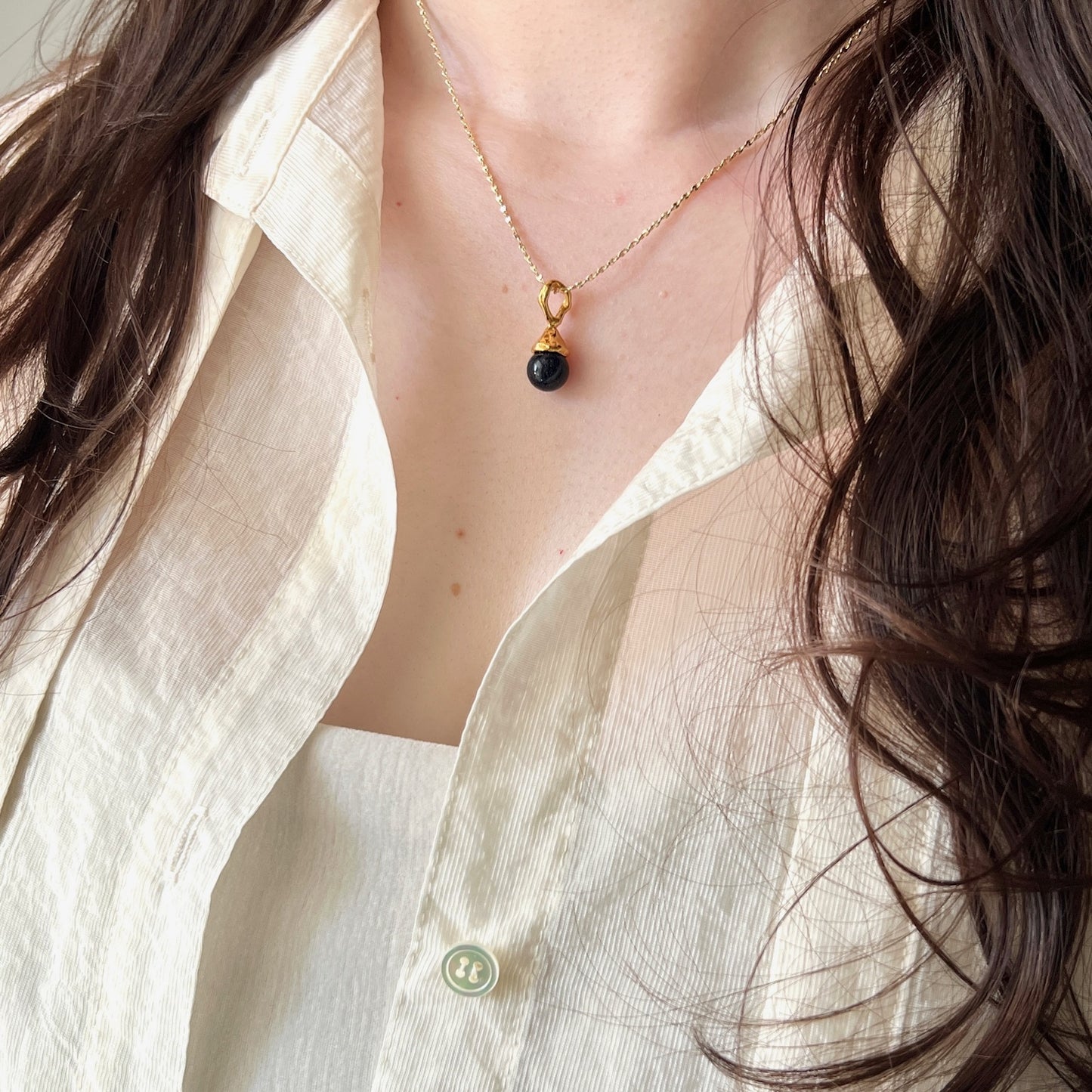 [ blue gold stone ] drip necklace gold
