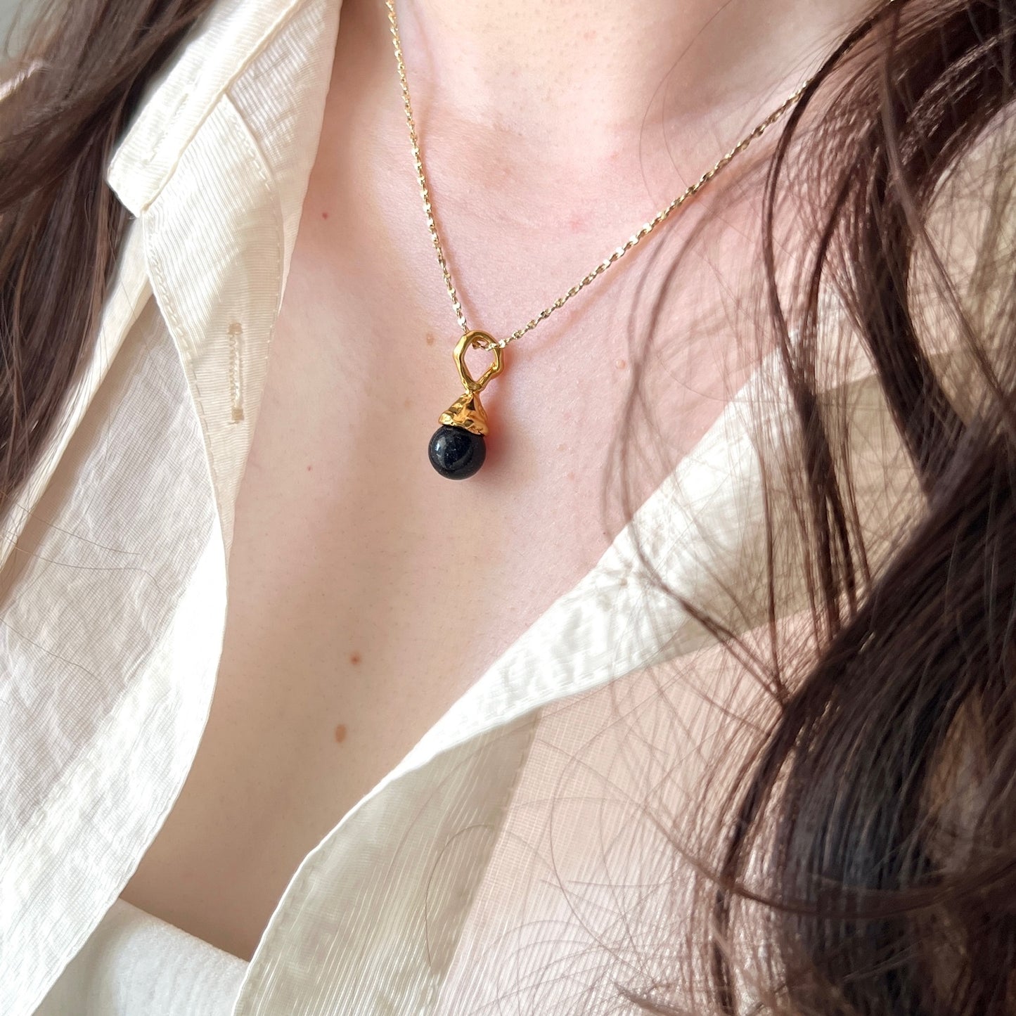 [ blue gold stone ] drip necklace gold