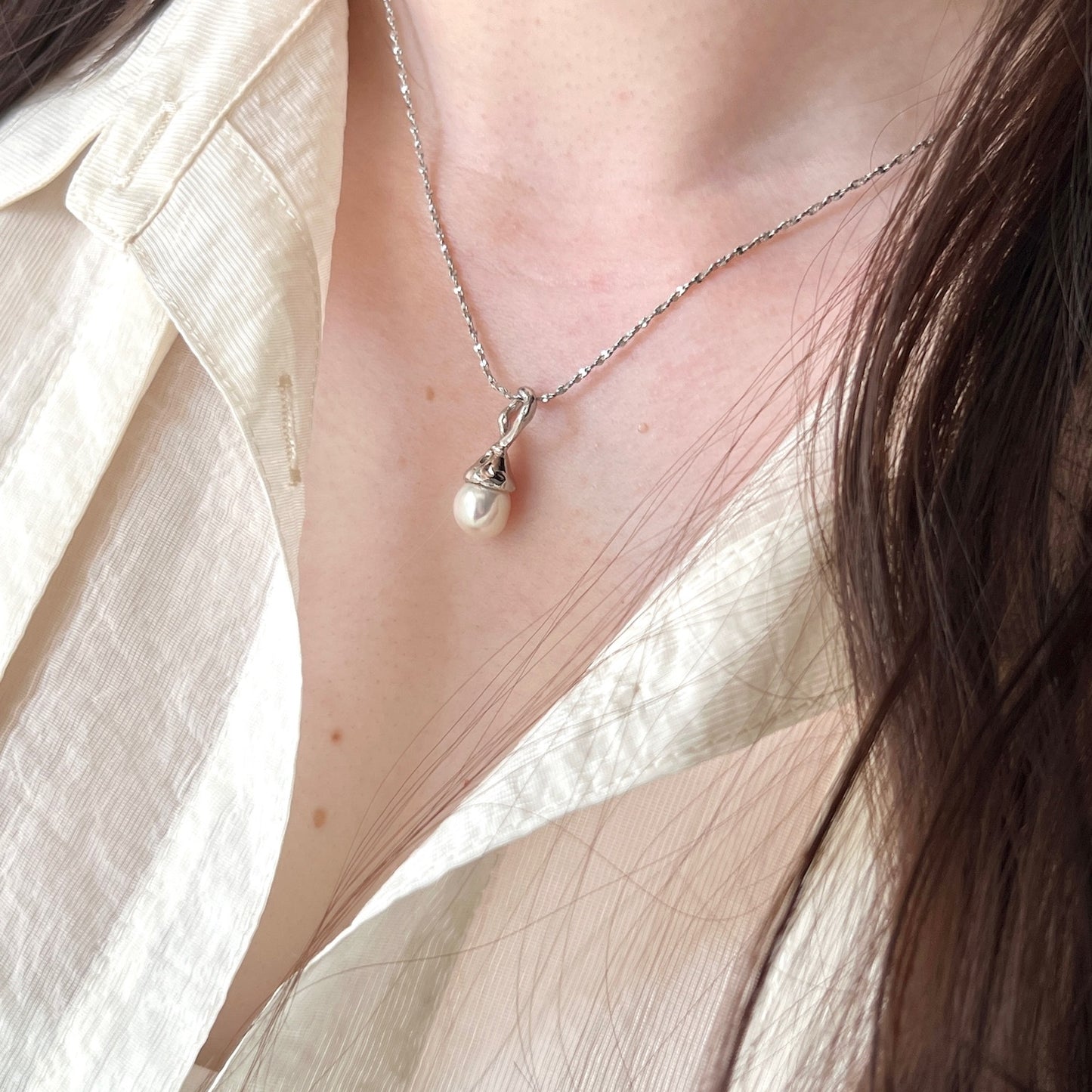 [ baroque pearl ] drip necklace silver