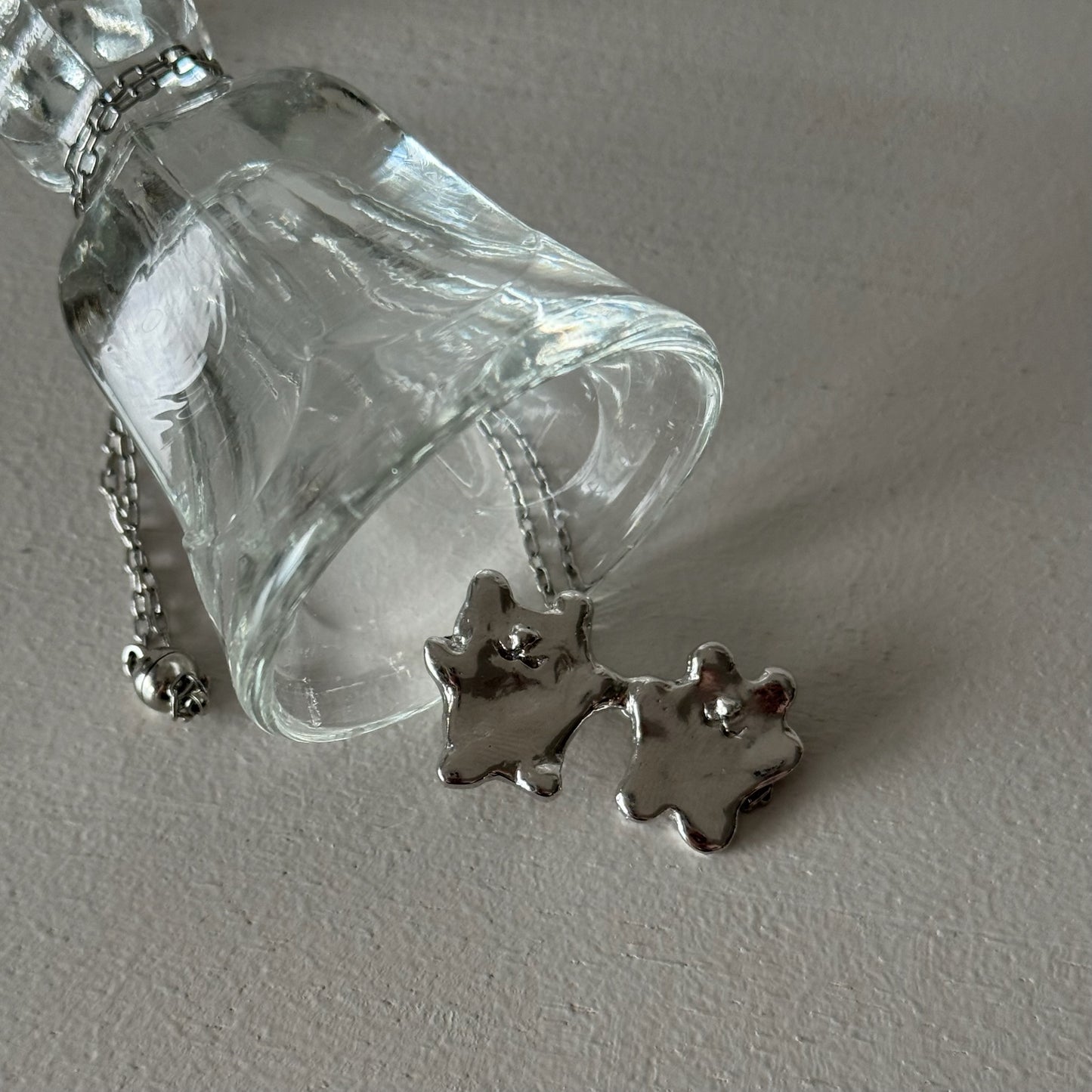 [ silver ] bears necklace