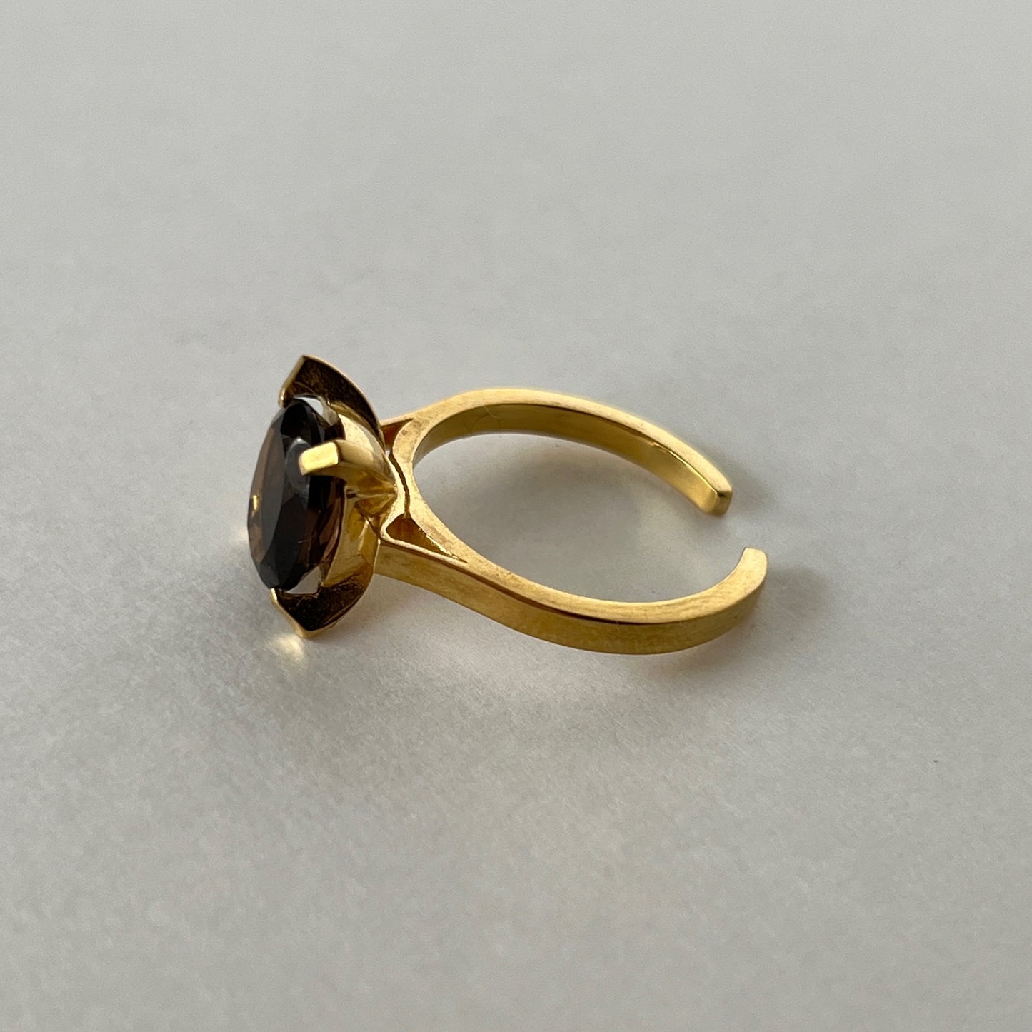 [ smoky quartz ] classic gold