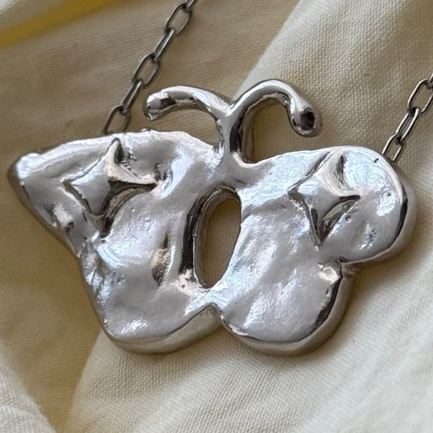 [ silver ] butterfly necklace