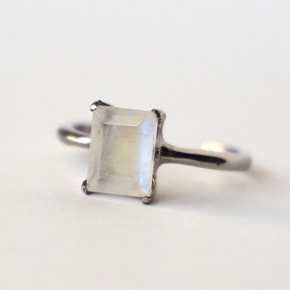 [ moon stone ] rectangle faceted cut silver