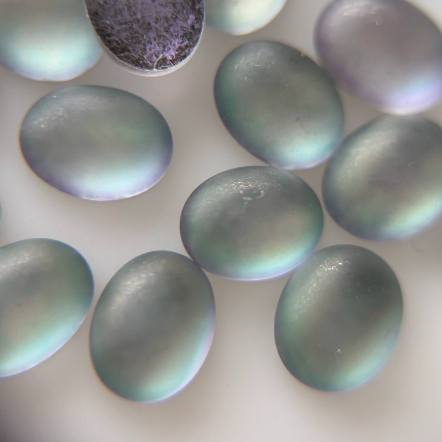 [ frost glass ] trois silver