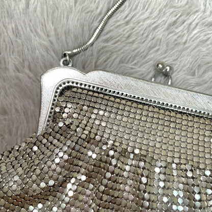Silver coinpurse  bag