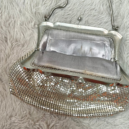 Silver coinpurse  bag