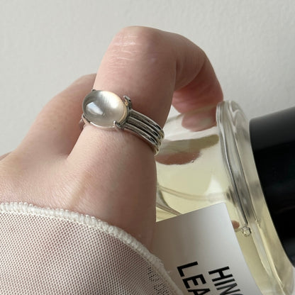 [ white shell x smoky quartz ] trois silver