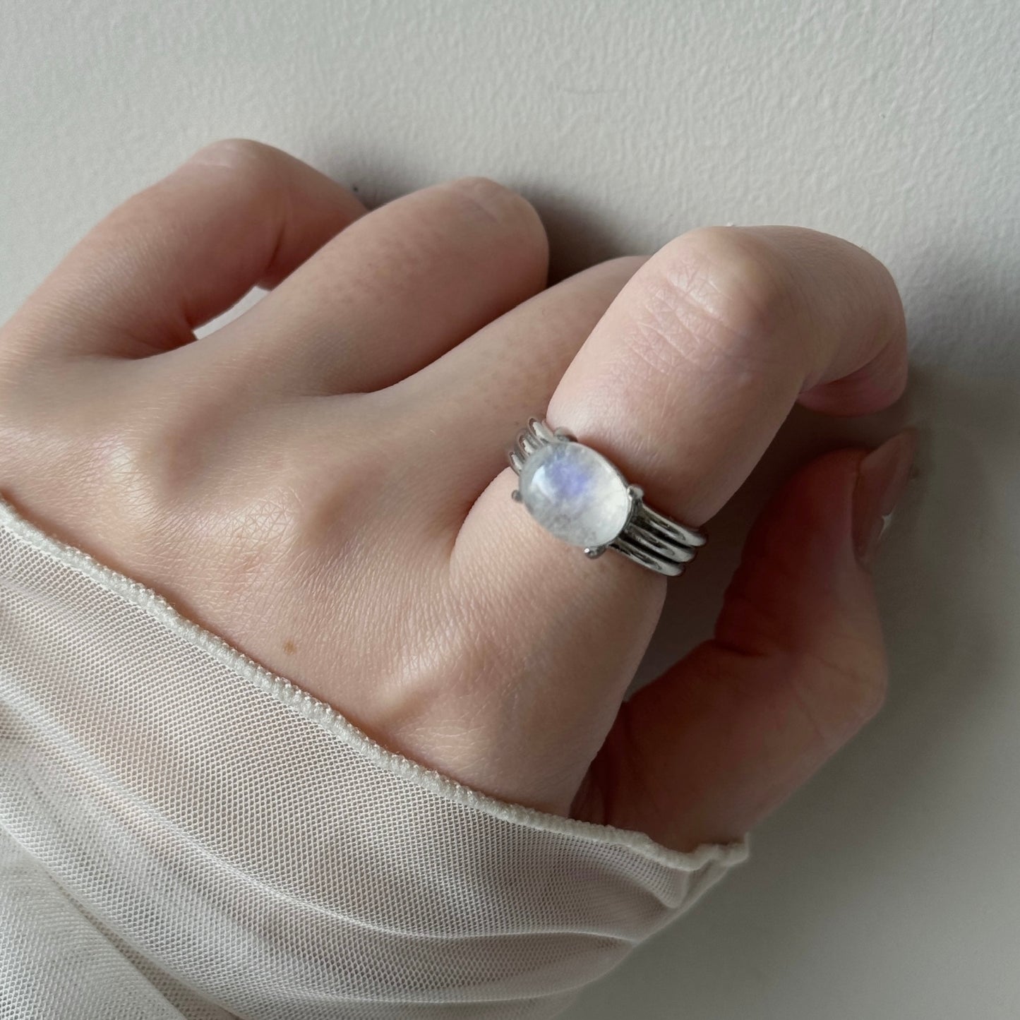 [ moon stone ] trois silver