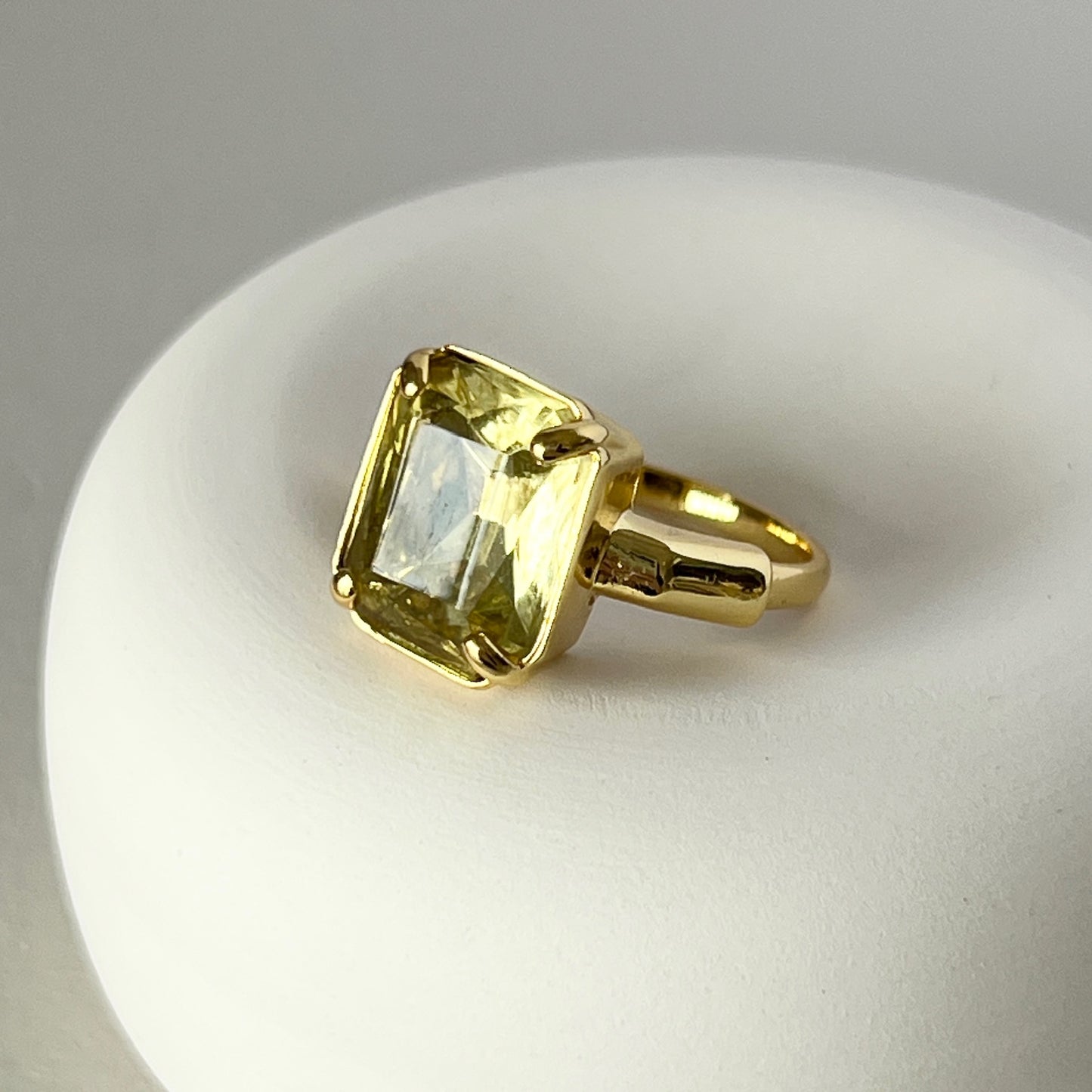 [ vintage lemon ] éclat gold
