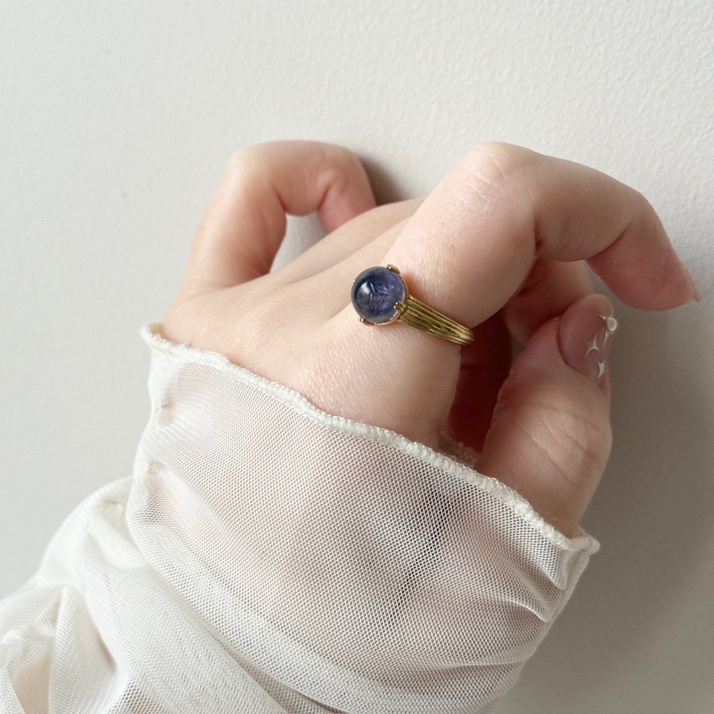 [ iolite ] croissant gold