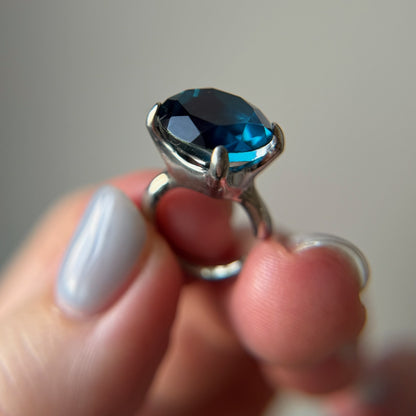 [ indigo quartz ] GEM ear cuff silver