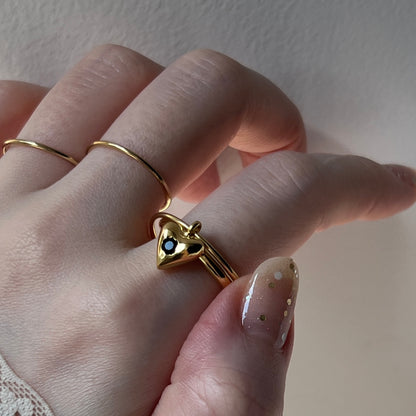 [ black spinel ] heart motif ring gold