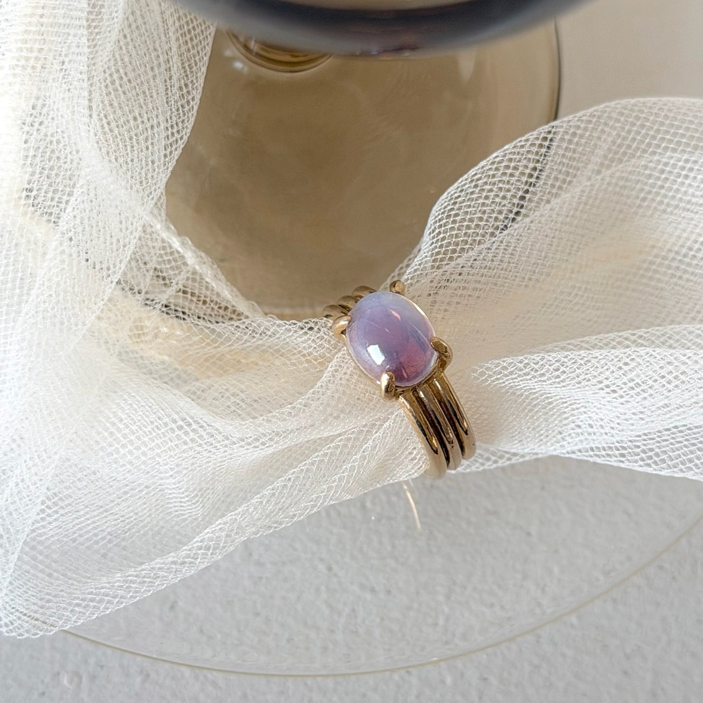 [ vintage purple glass ] trois gold