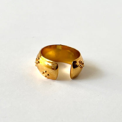 [ eyelet ] ring gold