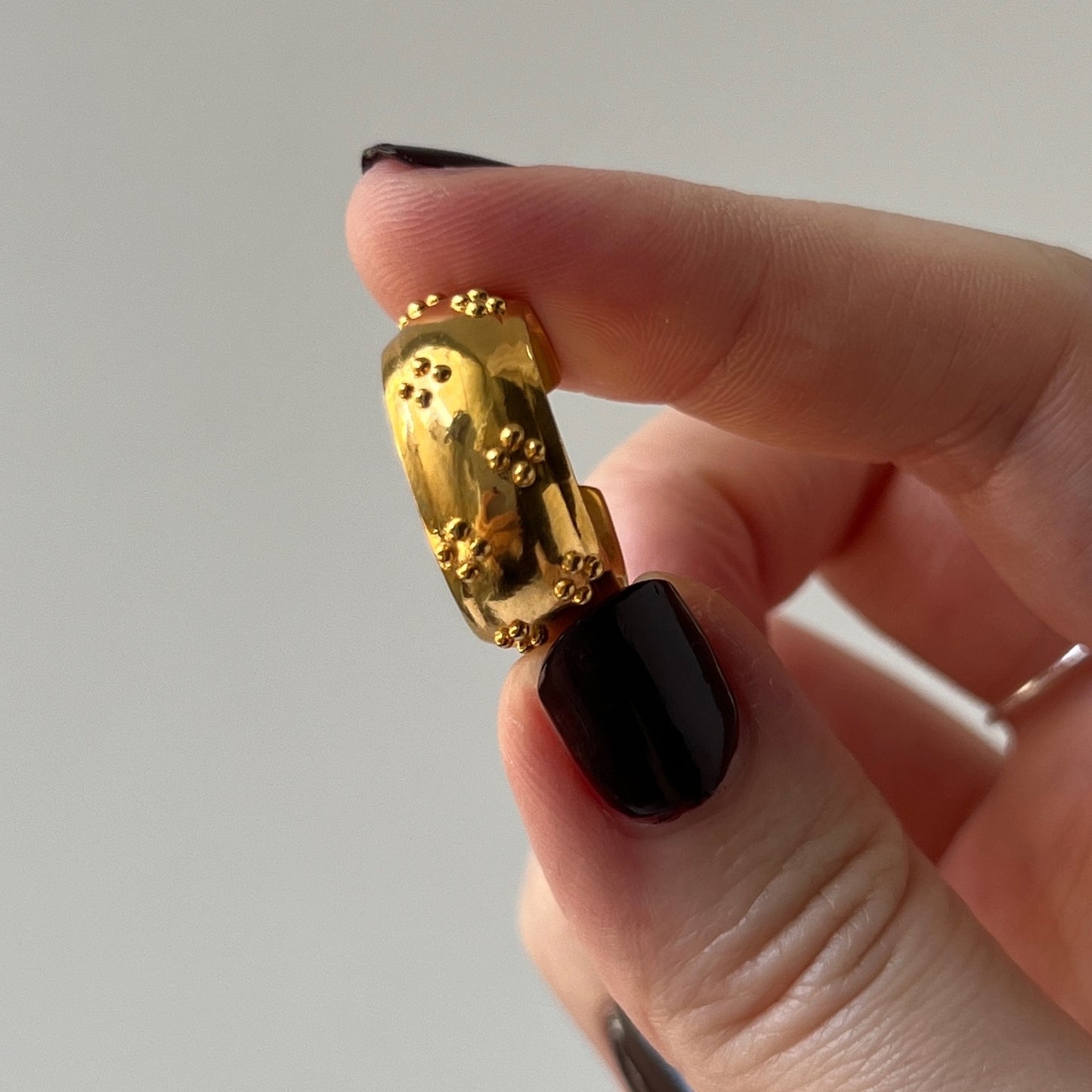 [ eyelet ] ring gold