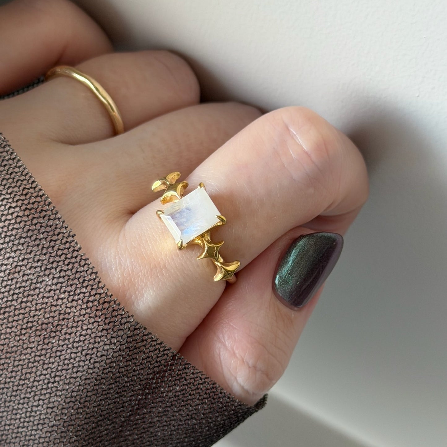 [ moon stone ] rectangle sparkle gold