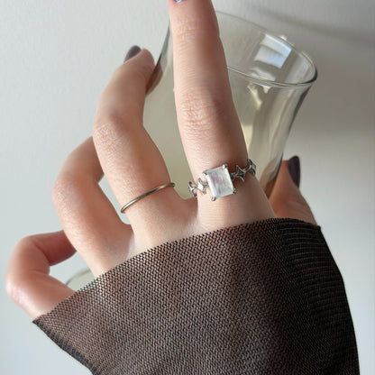 [ moon stone ] rectangle sparkle silver