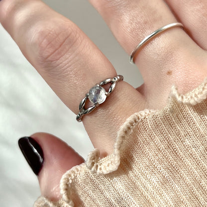 [ rainbow moon stone ] spring ring silver