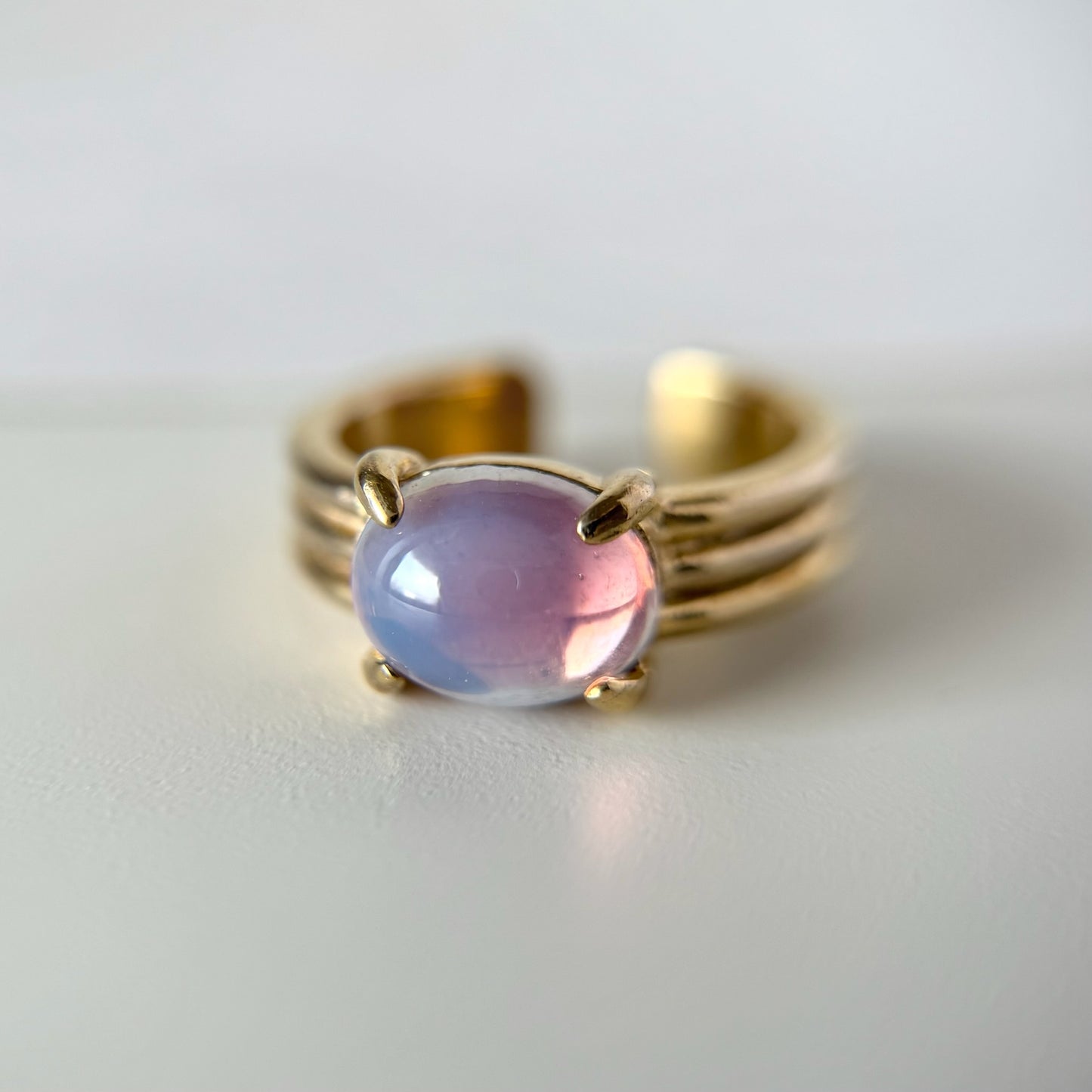 [ vintage purple glass ] trois gold