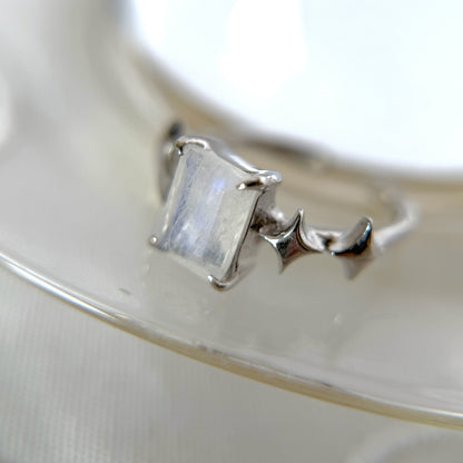 [ moon stone ] rectangle sparkle silver